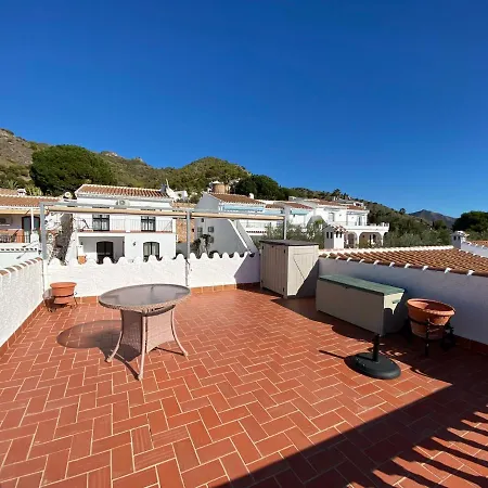 וילה Views Mediterranean Panorama *