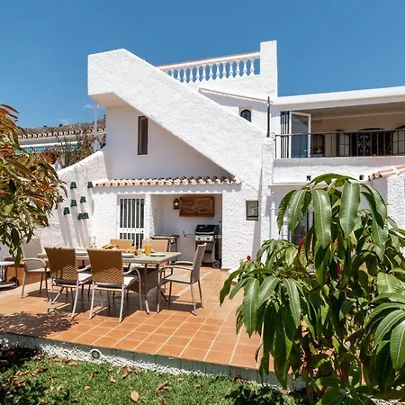 Вилла Views Mediterranean Panorama *