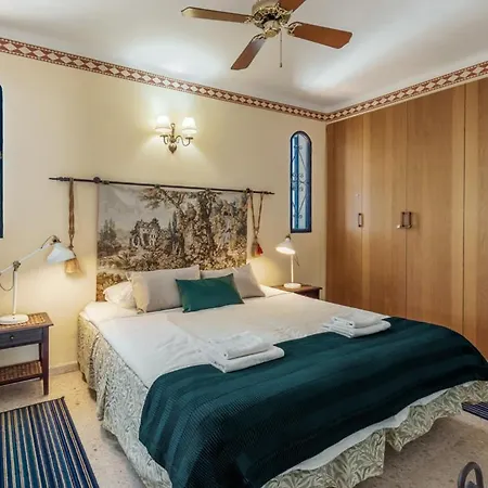 فيلة Views Mediterranean Panorama نيرخا